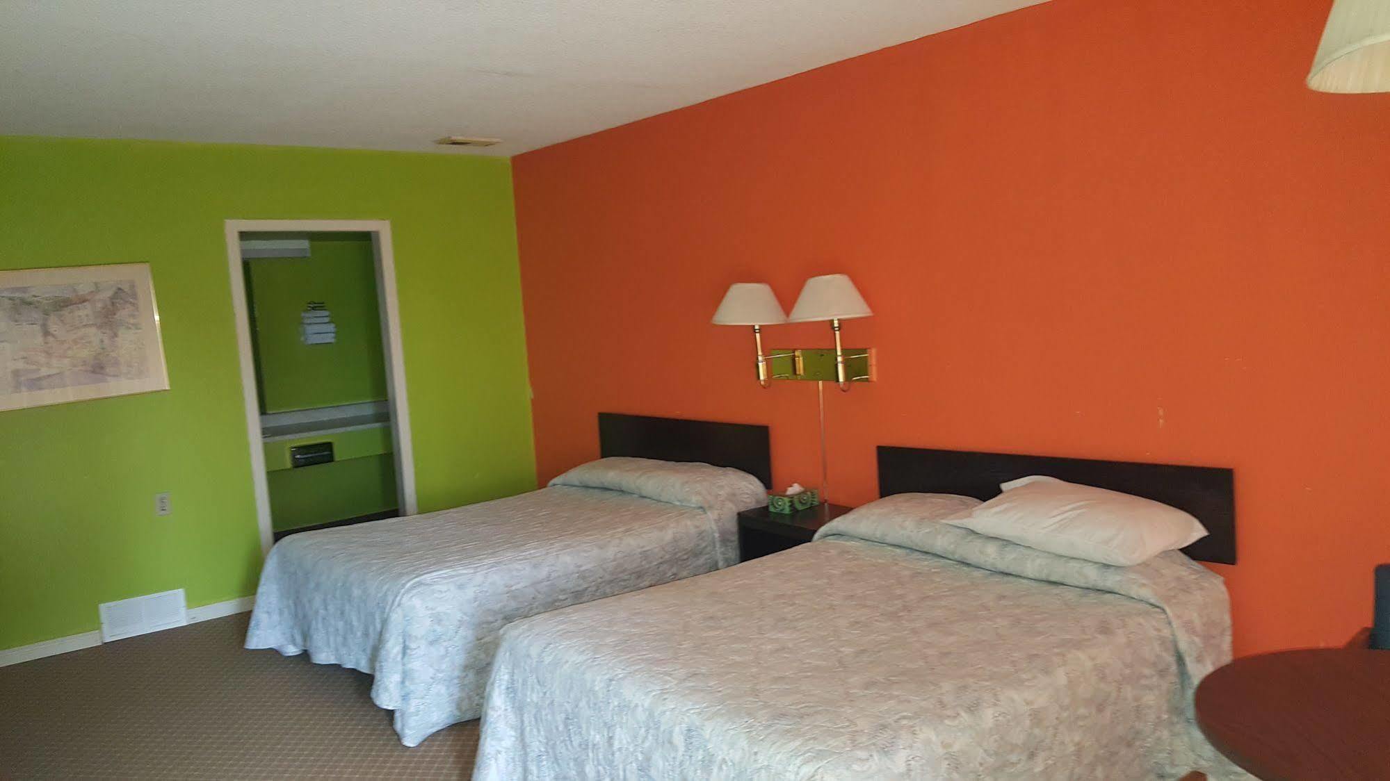 Town'N Country Motor Inn Лімінґтон Екстер'єр фото